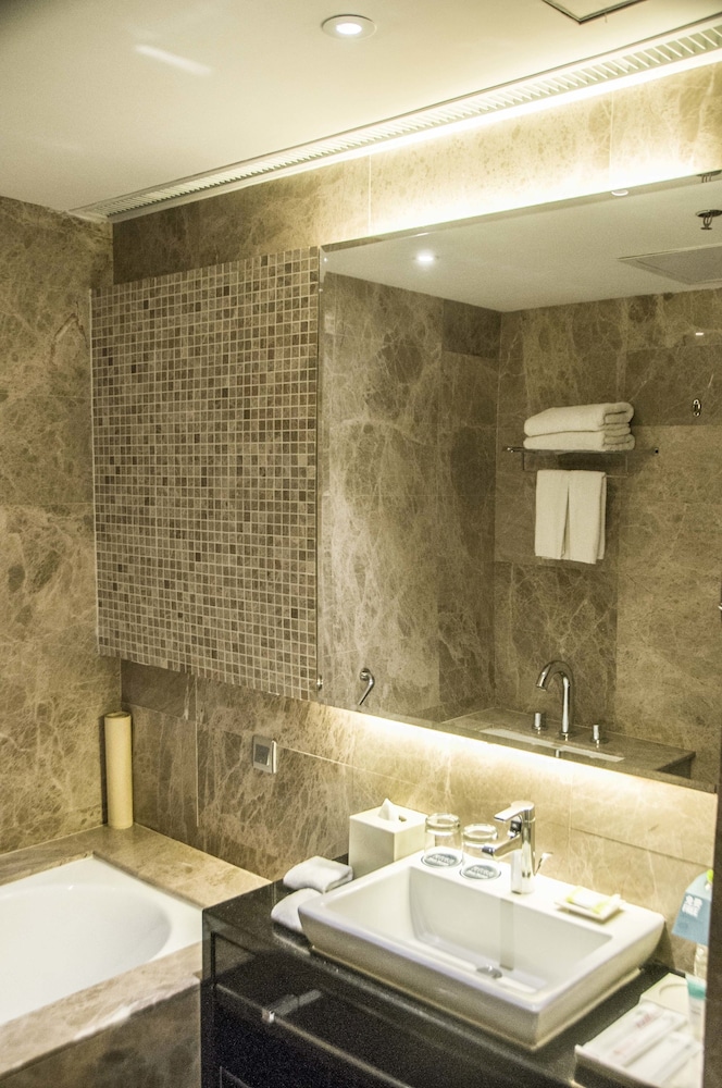 Four Points By Sheraton Qingdao Chengyang 18/45