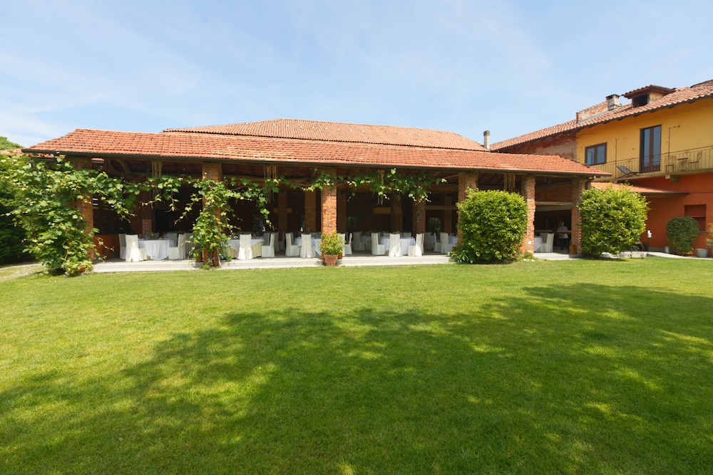 Hotel Tenimento Al Castello 40/50