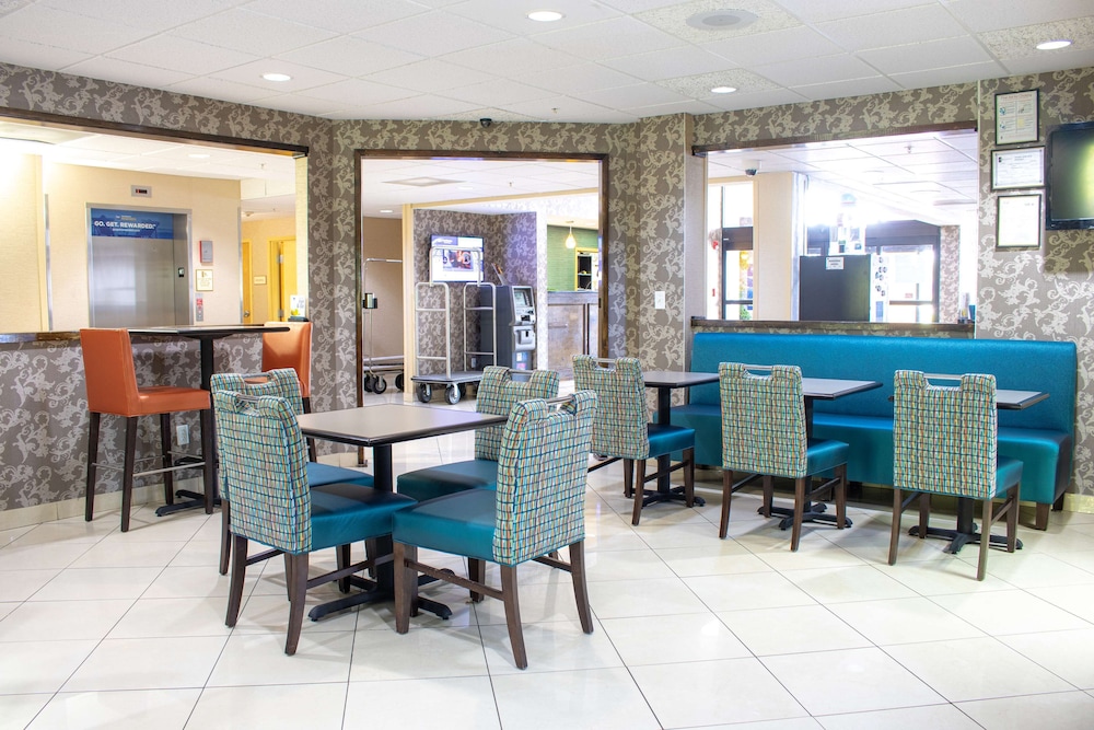Best Western Plus Richmond Hill Inn 45/53