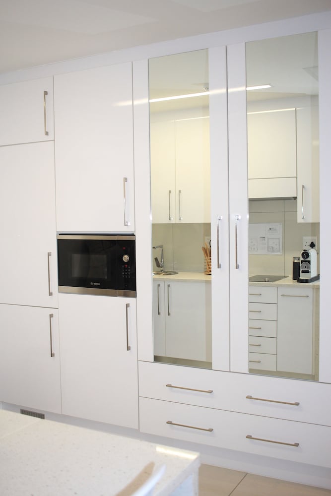 Tower Bliss Studio Apartment 4/28