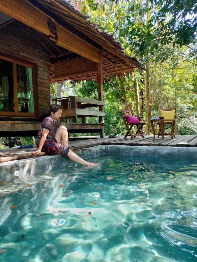 Thap Pala Cottage 19/50