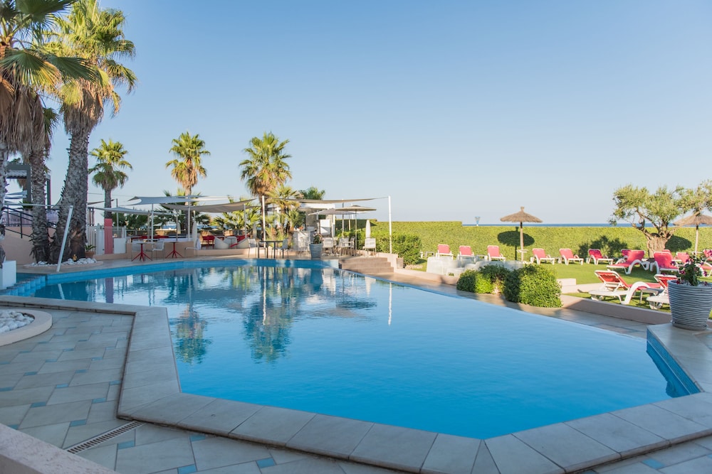 Les Flamants Roses Thalasso Spa 3/83
