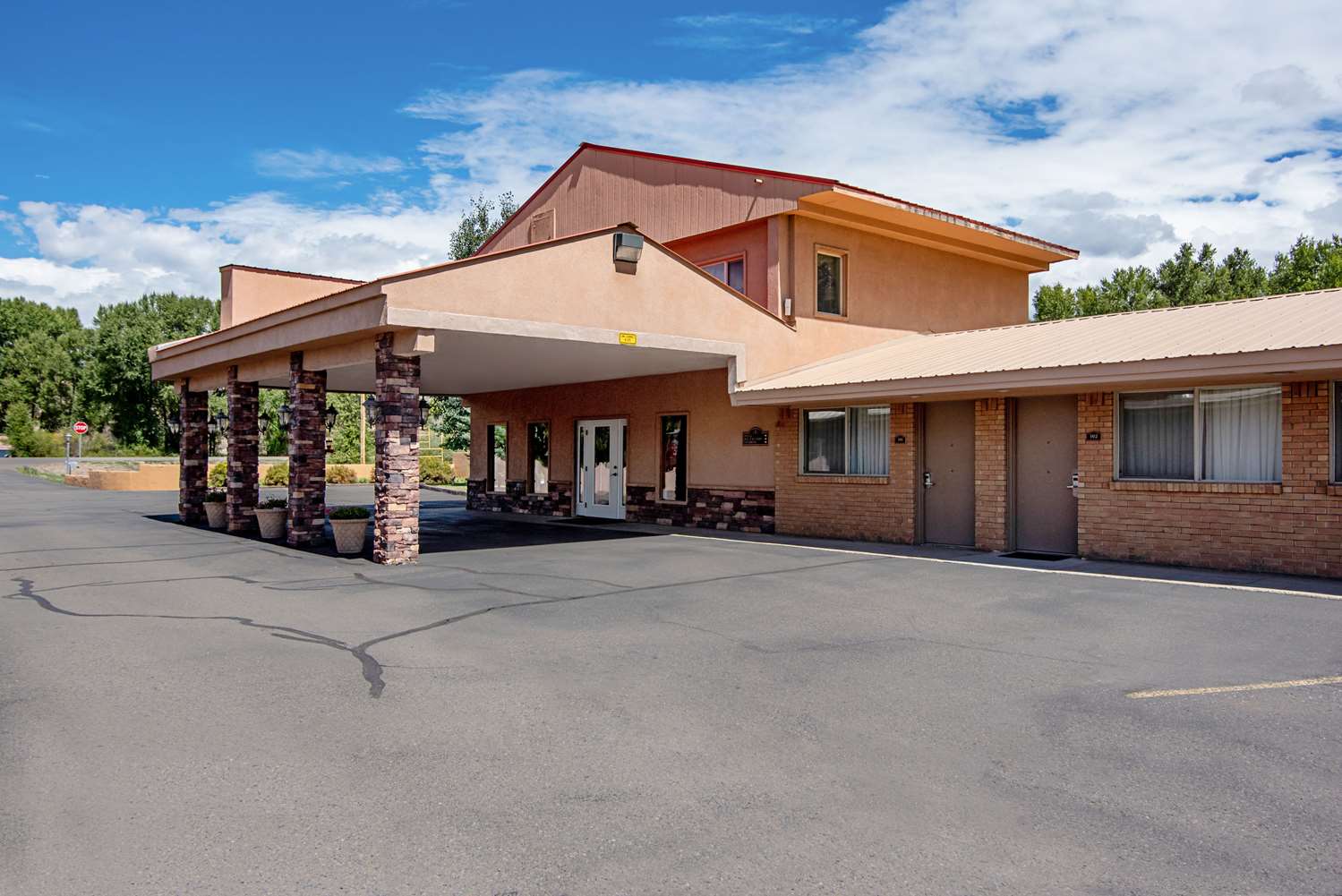 Rodeway Inn Gunnison - Crested Butte 26/29