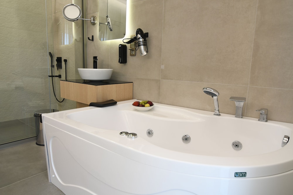 Etruscan Boutique Hotel 26/27