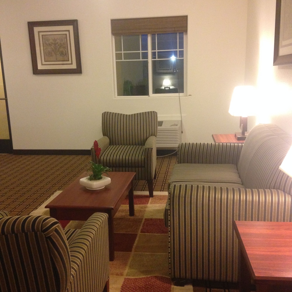 America Inn Suites 31/45