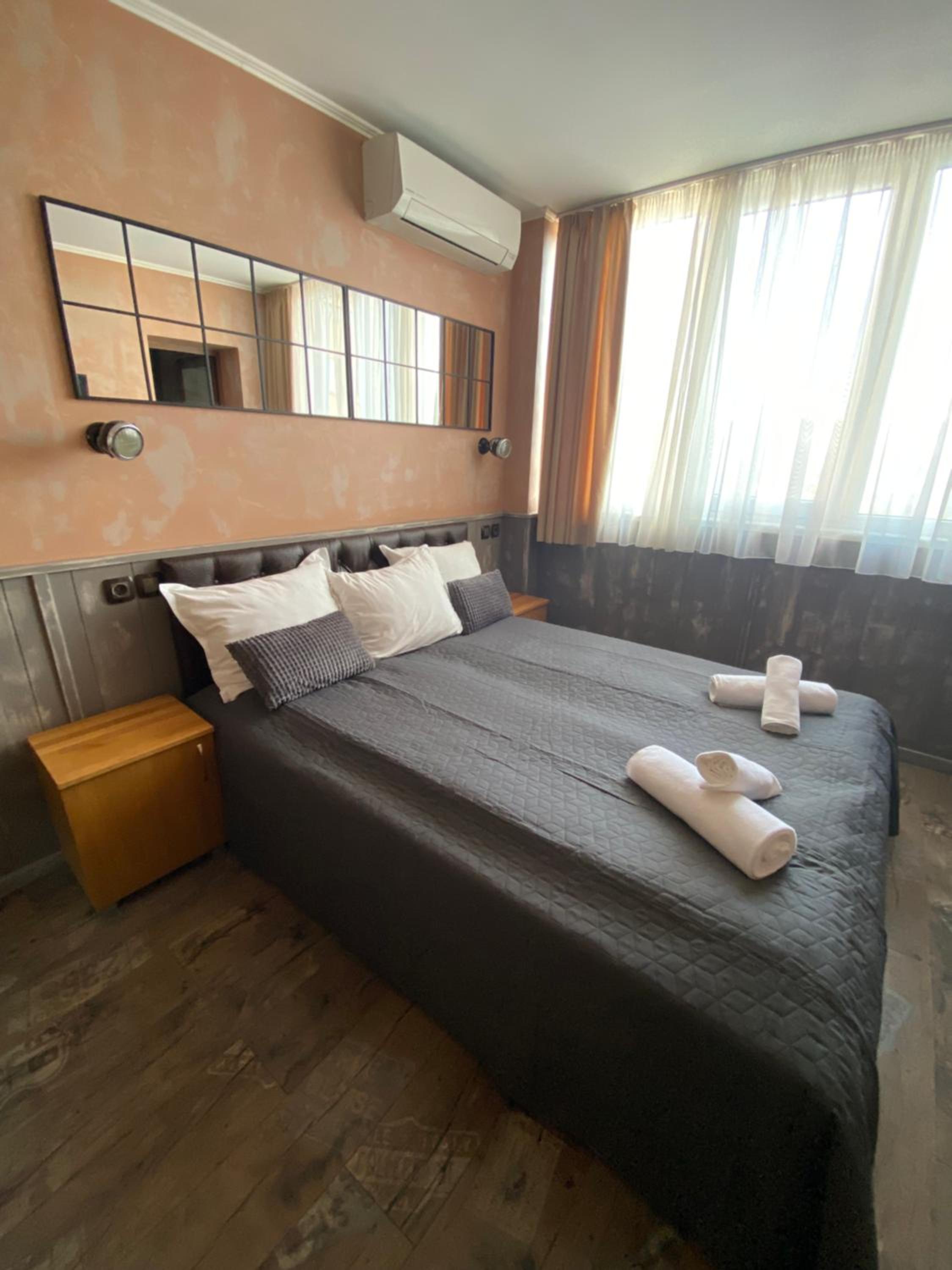 City Hotel 24/50
