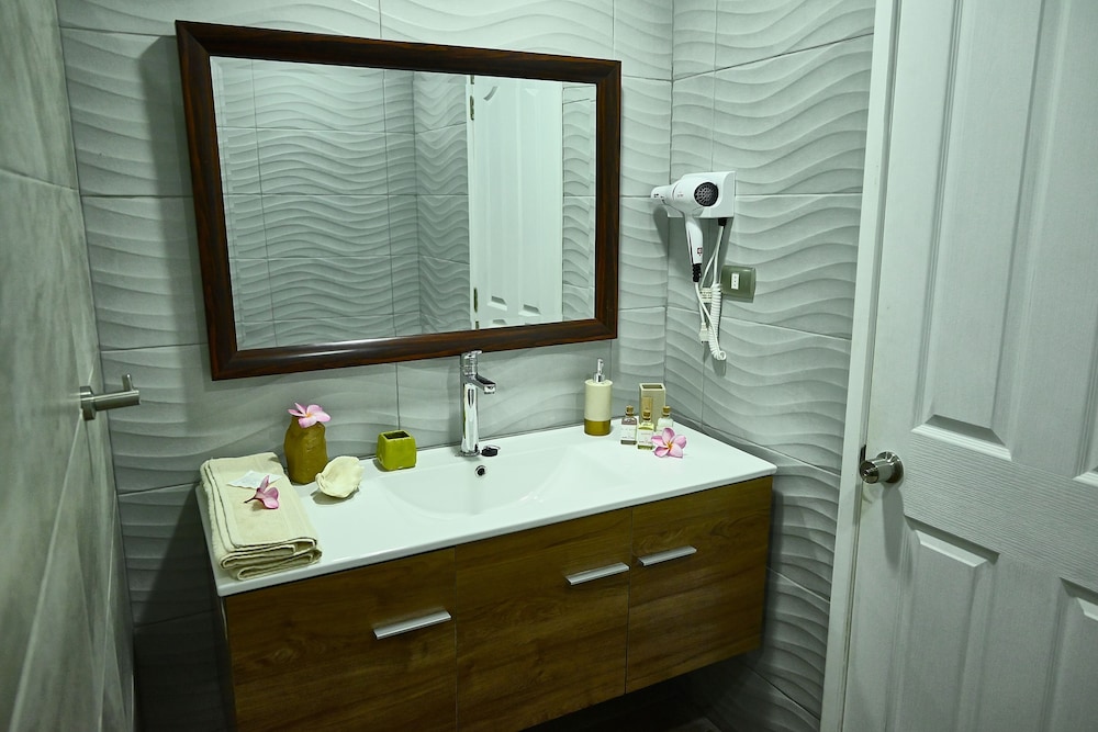 Hare Nua Hotel Boutique 24/71
