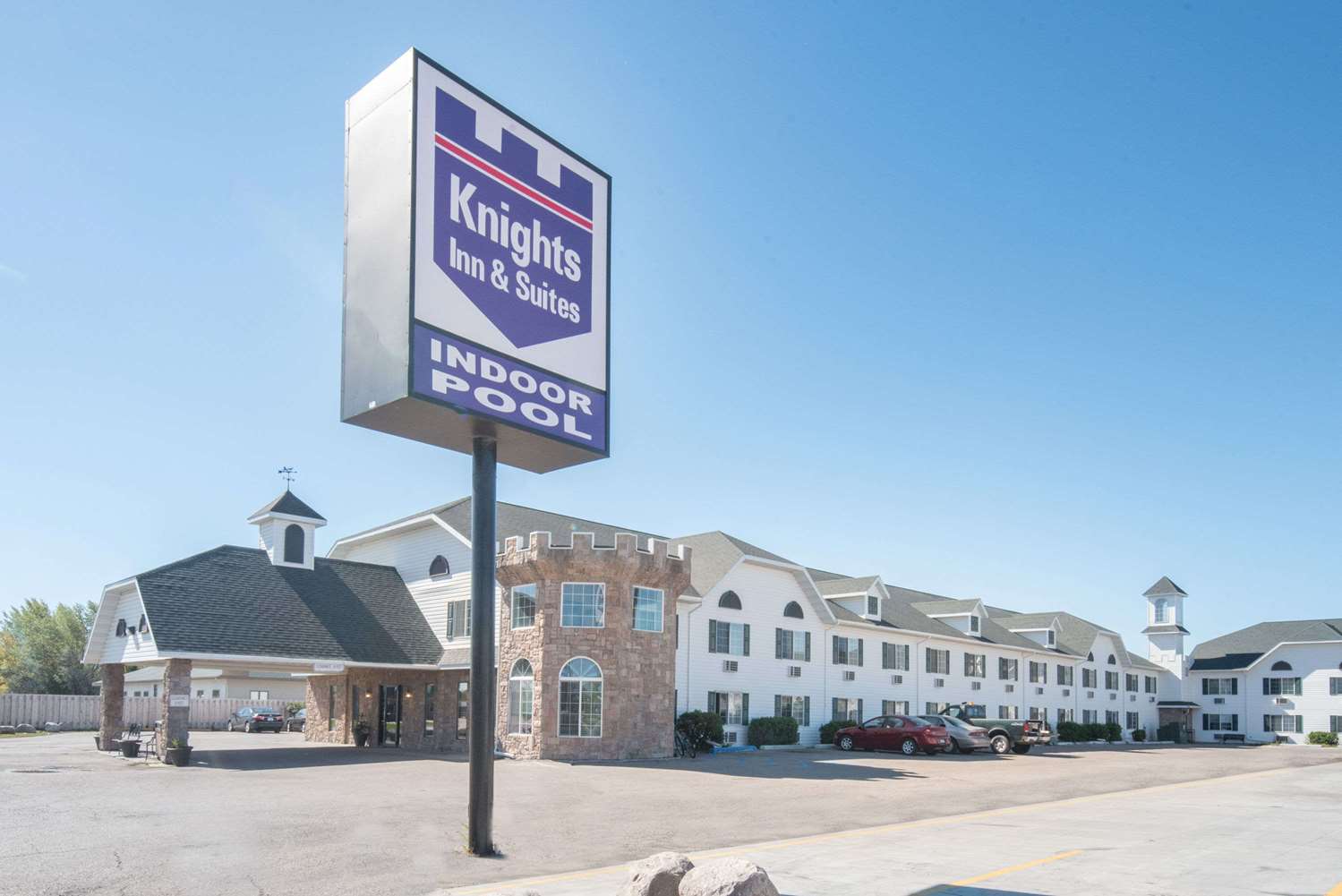 Knights Inn Grand Forks 2/27