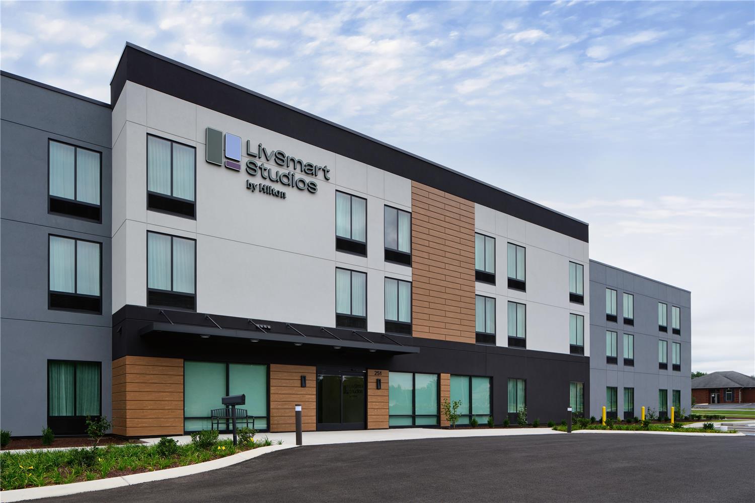 LivSmart Studios by Hilton Tullahoma 3/16