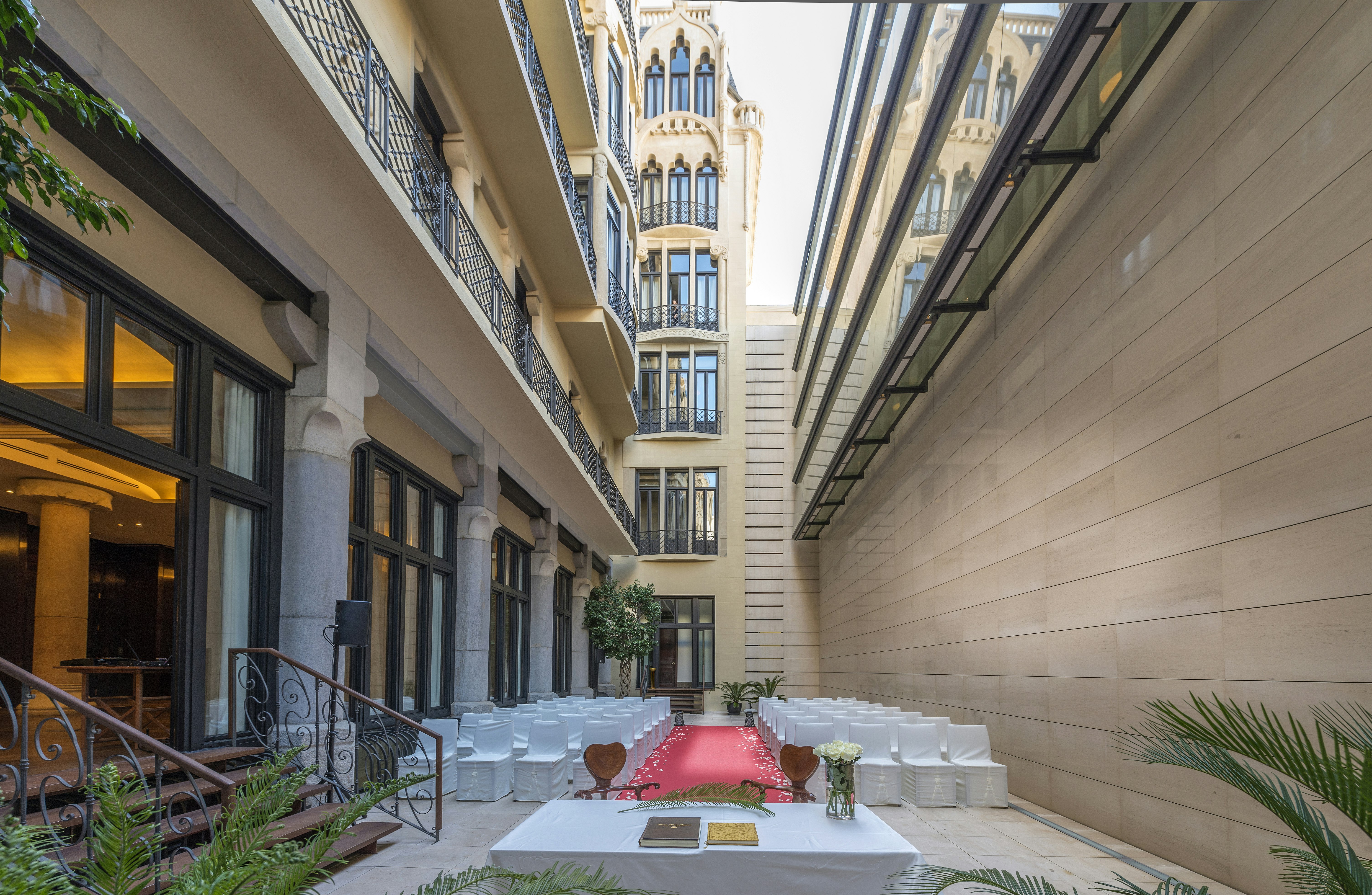 Casa Fuster 62/76