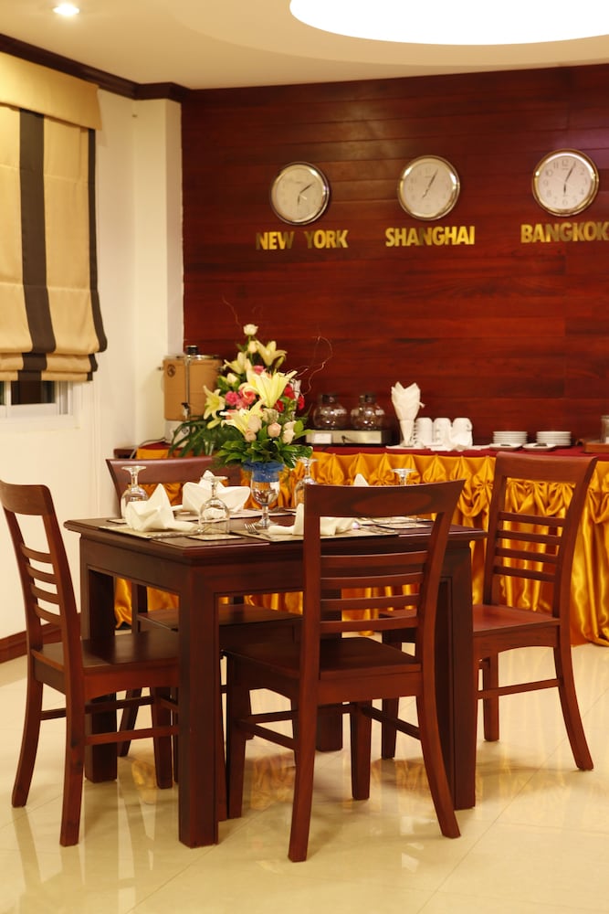 Lao Golden Hotel 51/53