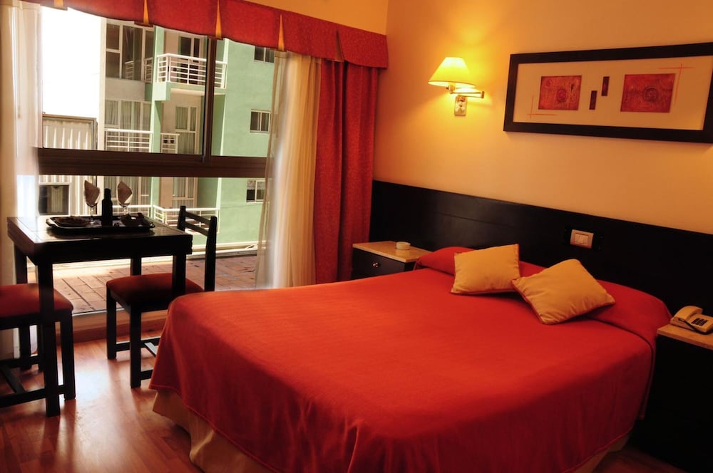 Gran Hotel Continental 8/50