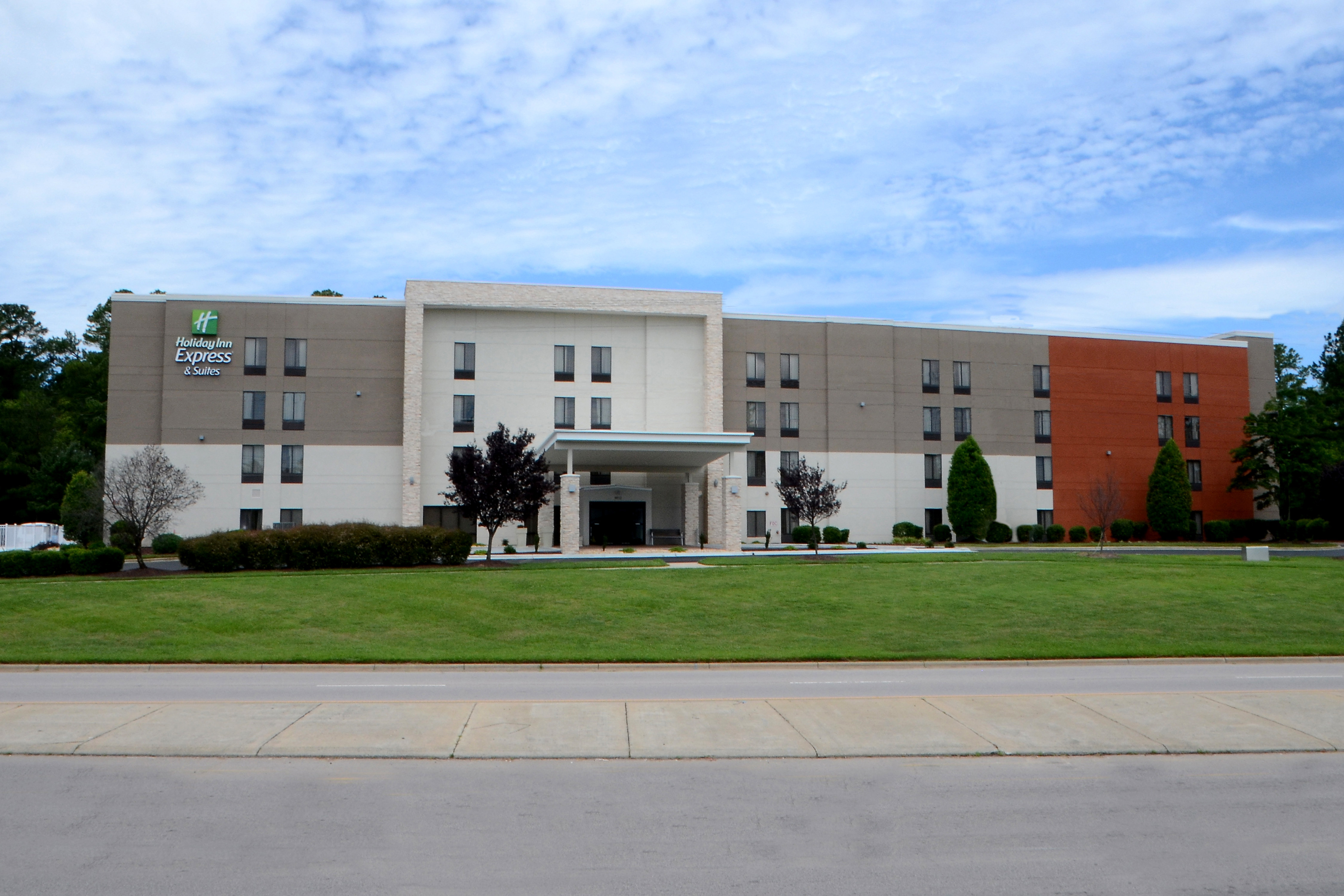 Holiday Inn Express Hotel And Suites Research Triangle Park 2/30