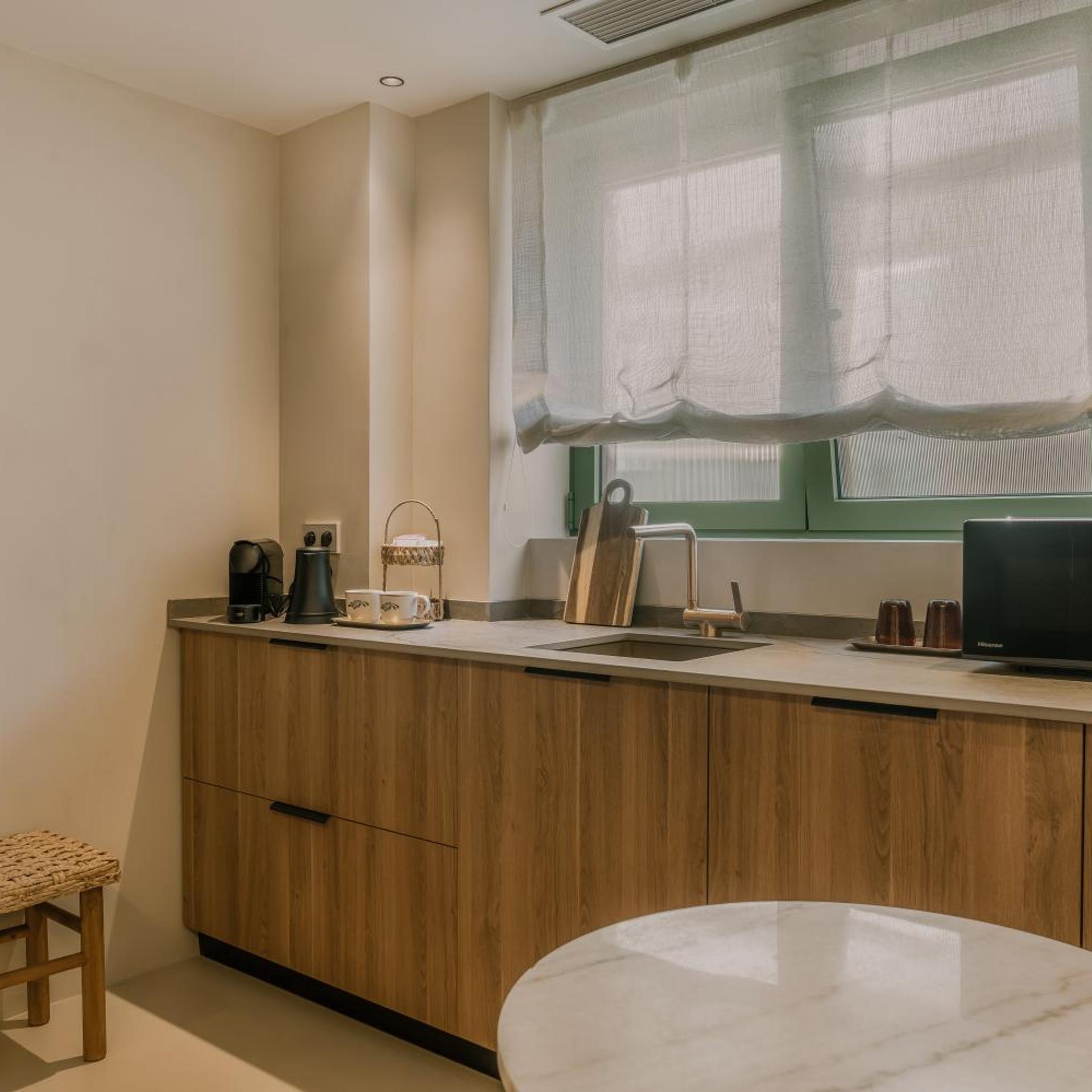 Suites by Miramar 49/50