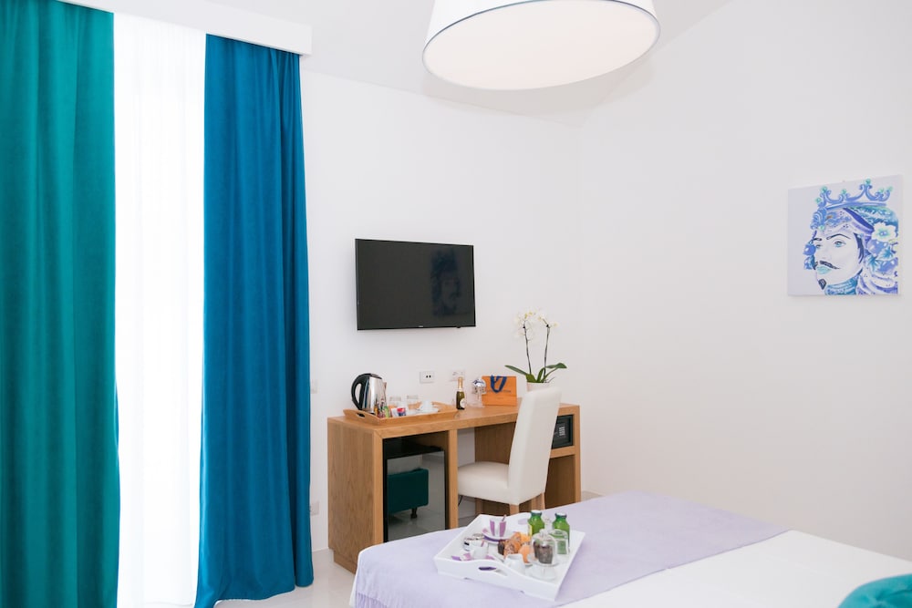 Sorrento Luxury Rooms 14/42