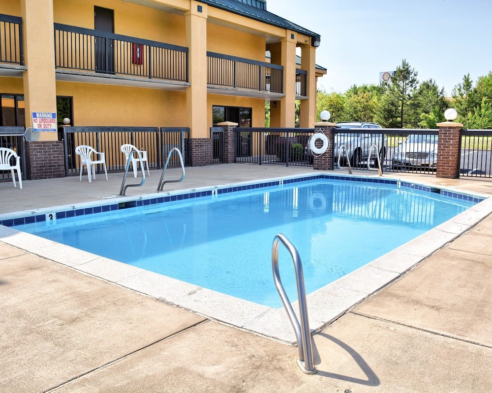 Quality Inn Thornburg 7/40