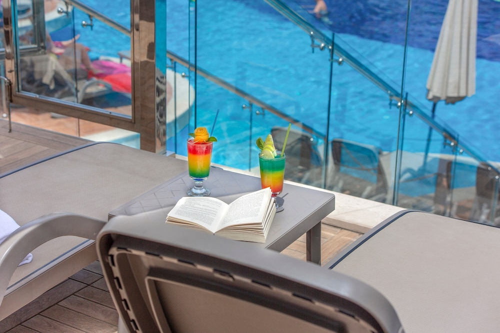 Long Beach Alanya 31/50