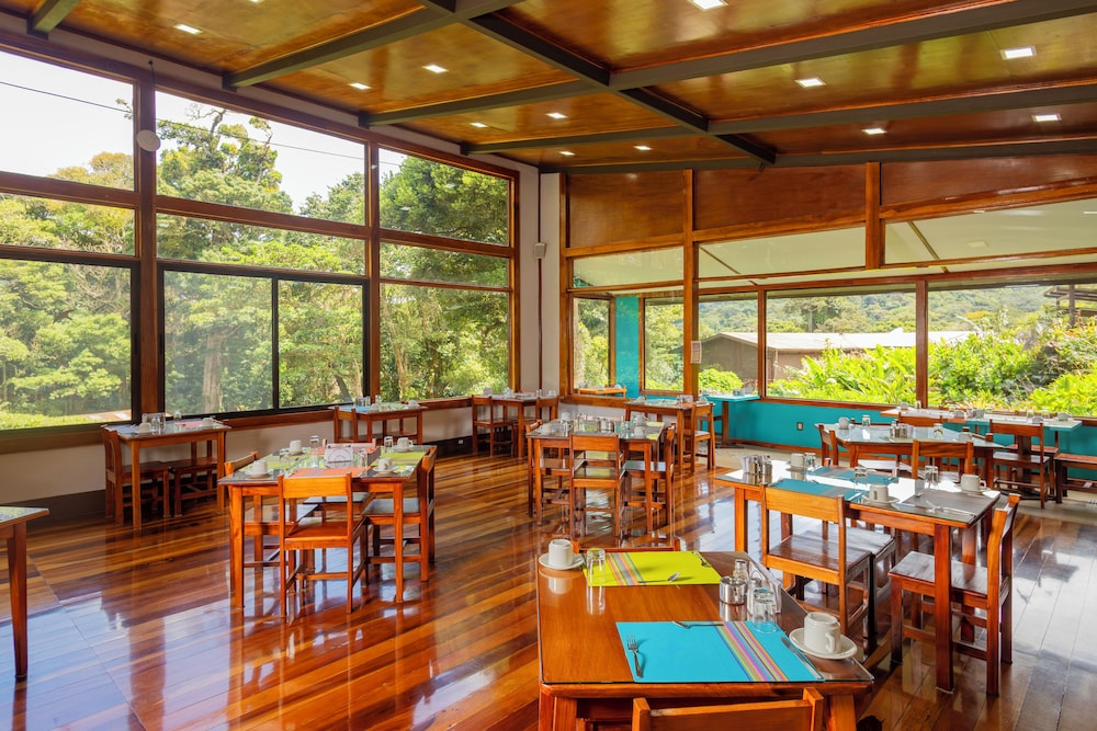 Trapp Family Lodge 48/64