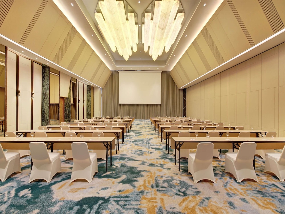 Mercure Pangkalan Bun 48/56