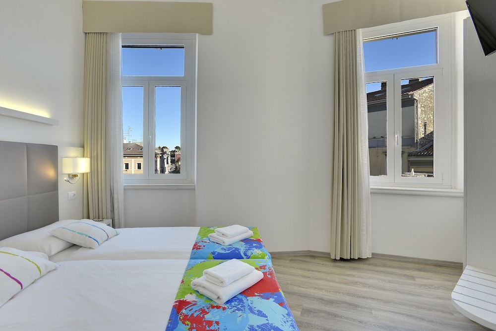 BOUTIQUE HOSTEL JOYCE 18/50