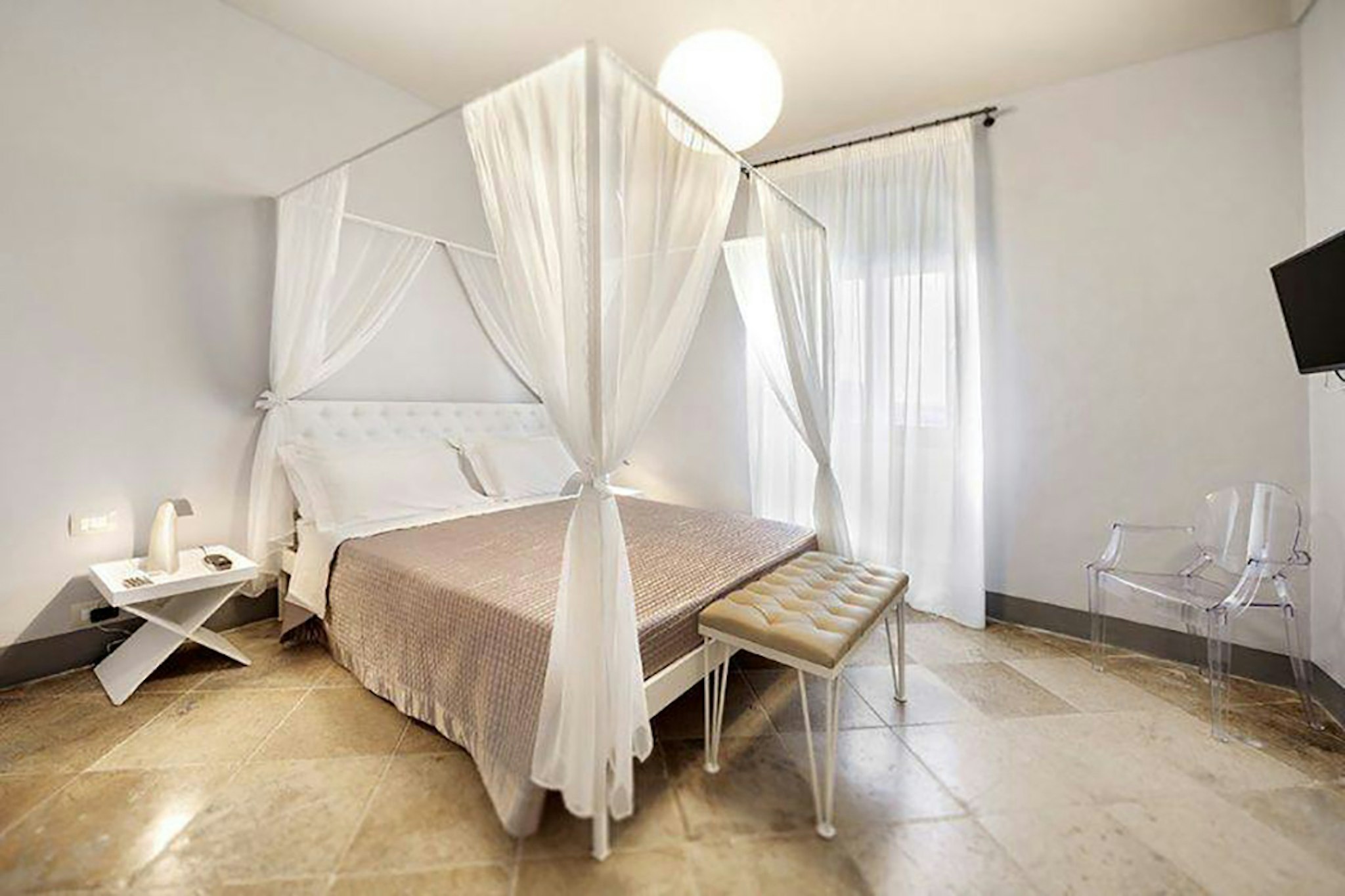 Hotel Casato Licitra 21/44
