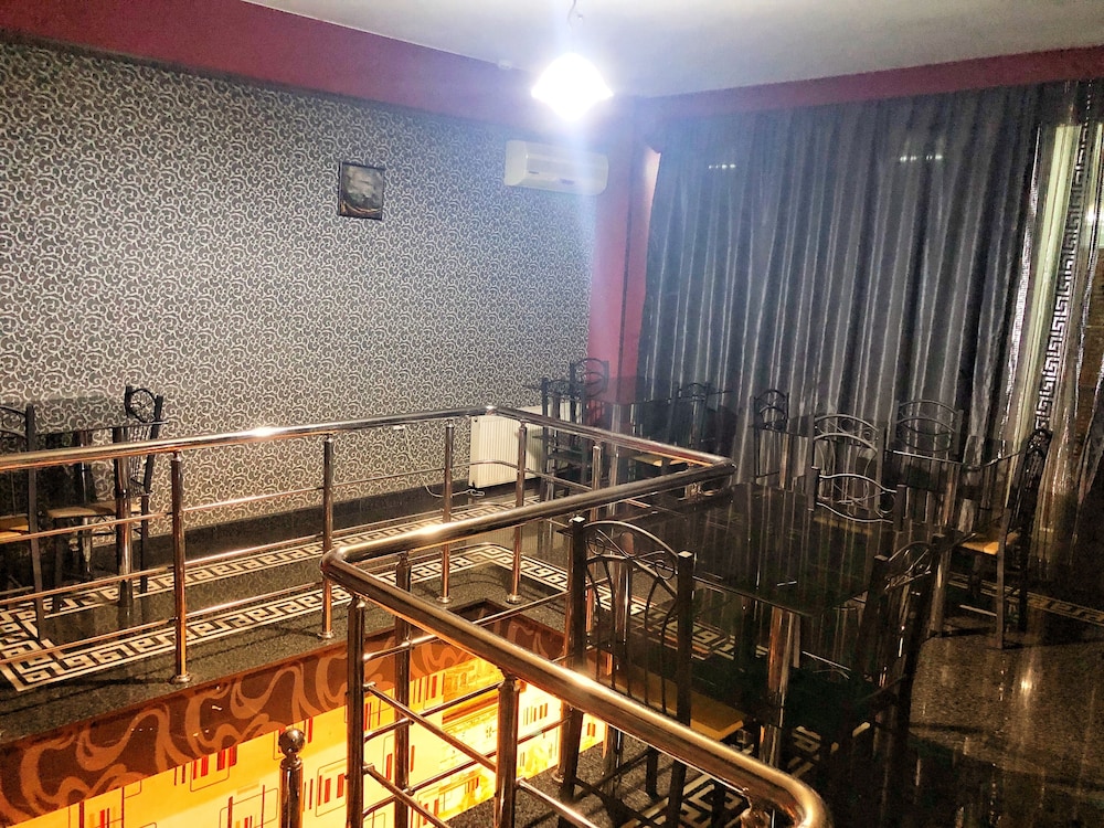 Gallery Lux Hotel 20/30