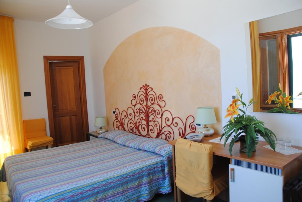 Hotel Ristorante Silvestrino 14/45