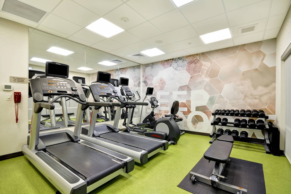 Springhill Suites Tallahassee Central 24/46