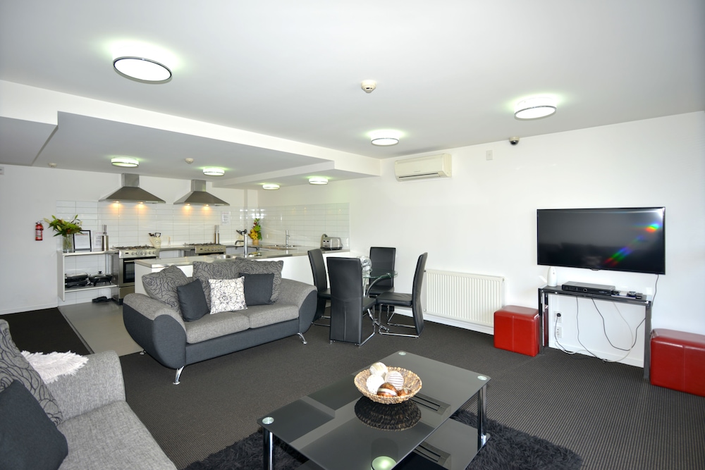 Southwark Hotel Apartments 36/50