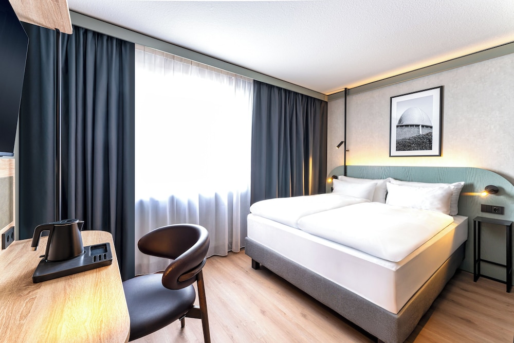 Radisson Hotel Dusseldorf City Center 25/65