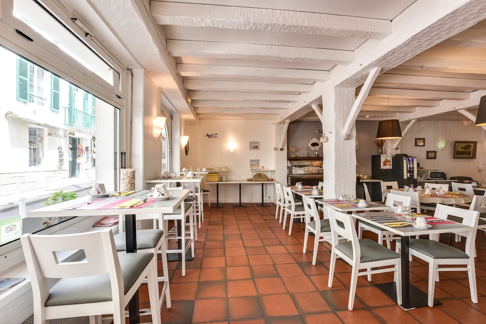 Brit Hotel Marbella 44/63