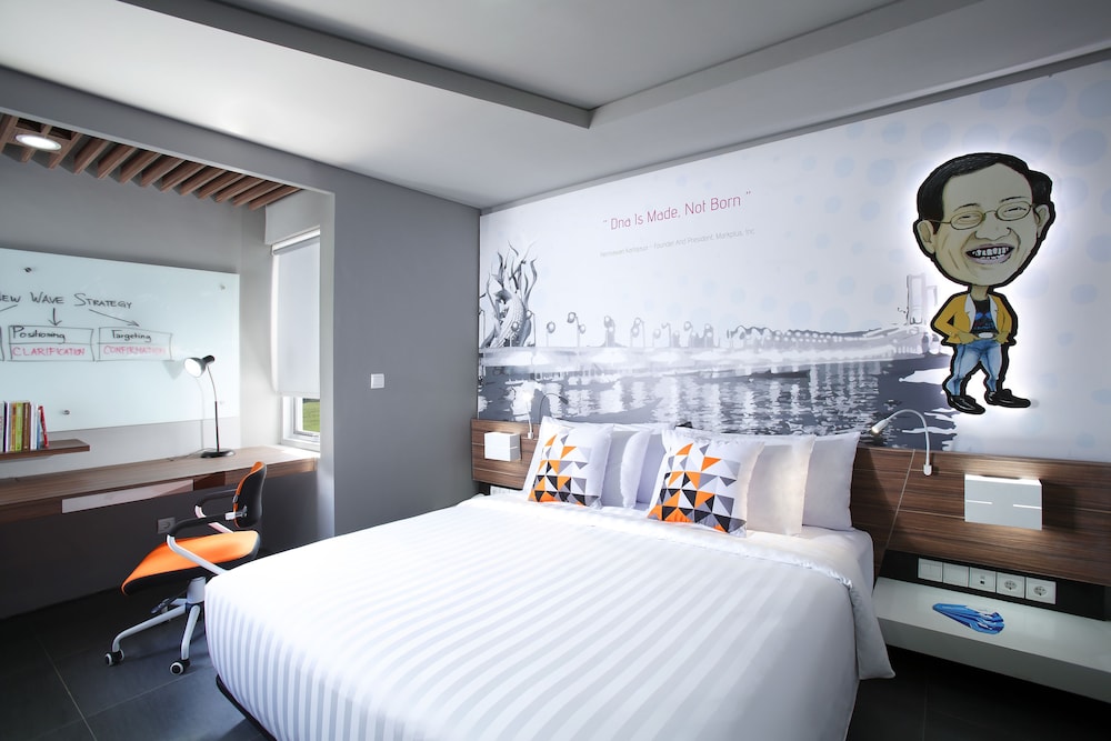 Berry Biz Hotel 8/38