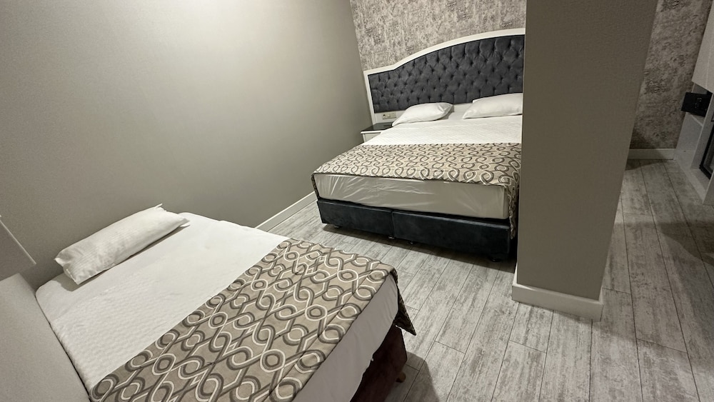 The Meretto Hotel Istanbul 32/66