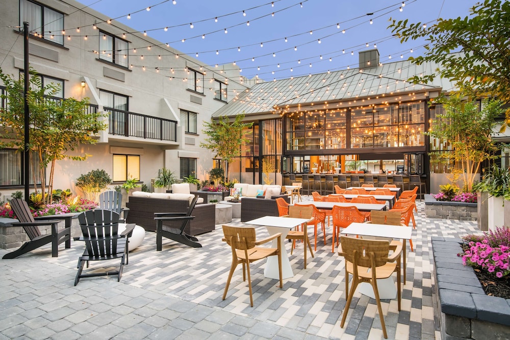 Doubletree By Hilton Gainesville 42/61