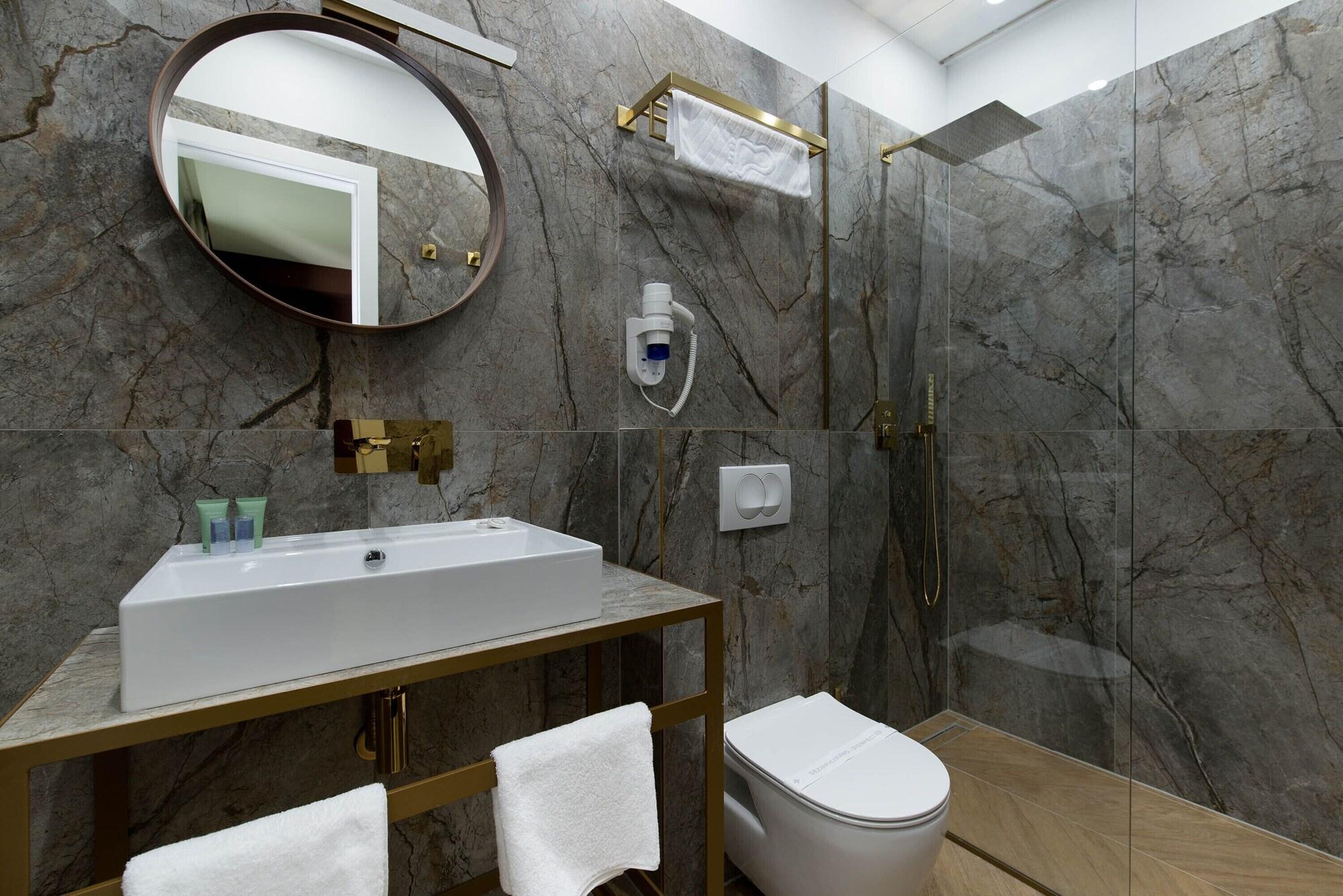 Bosket Luxury Rooms 48/50