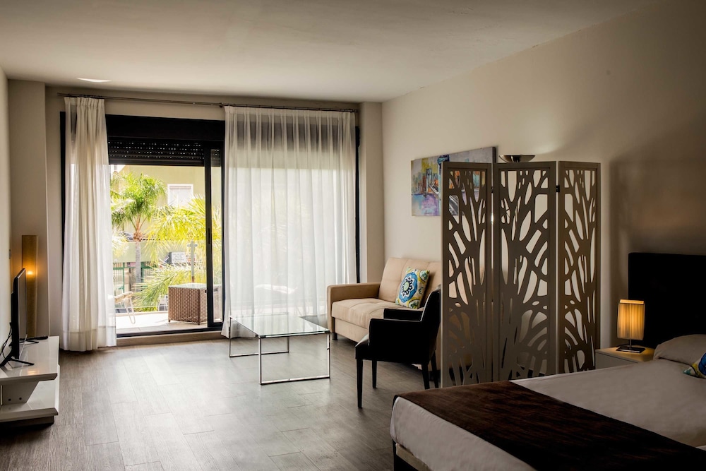 BLUESEA Dimona Suites 60/75