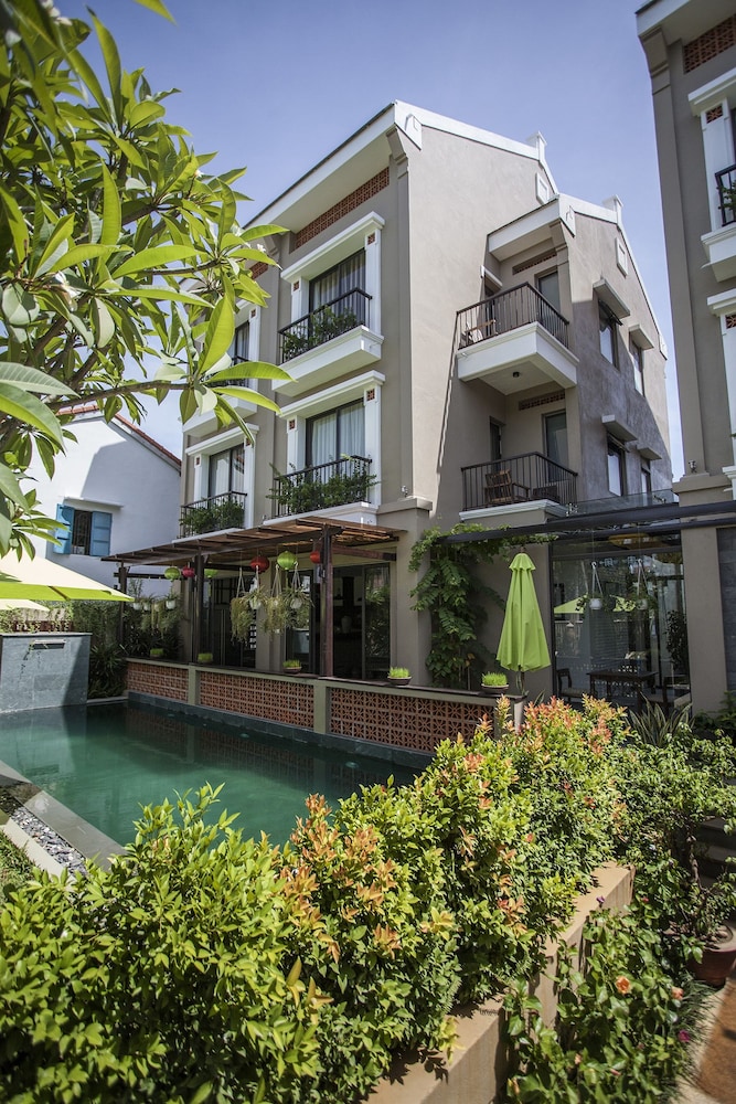 Hoi An Silk River Villa 31/37