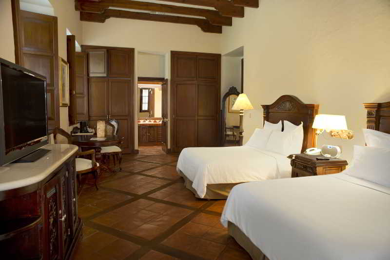 جناح جونيور بسرير مزدوج