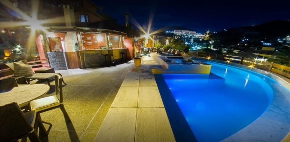 swimming pool spa
