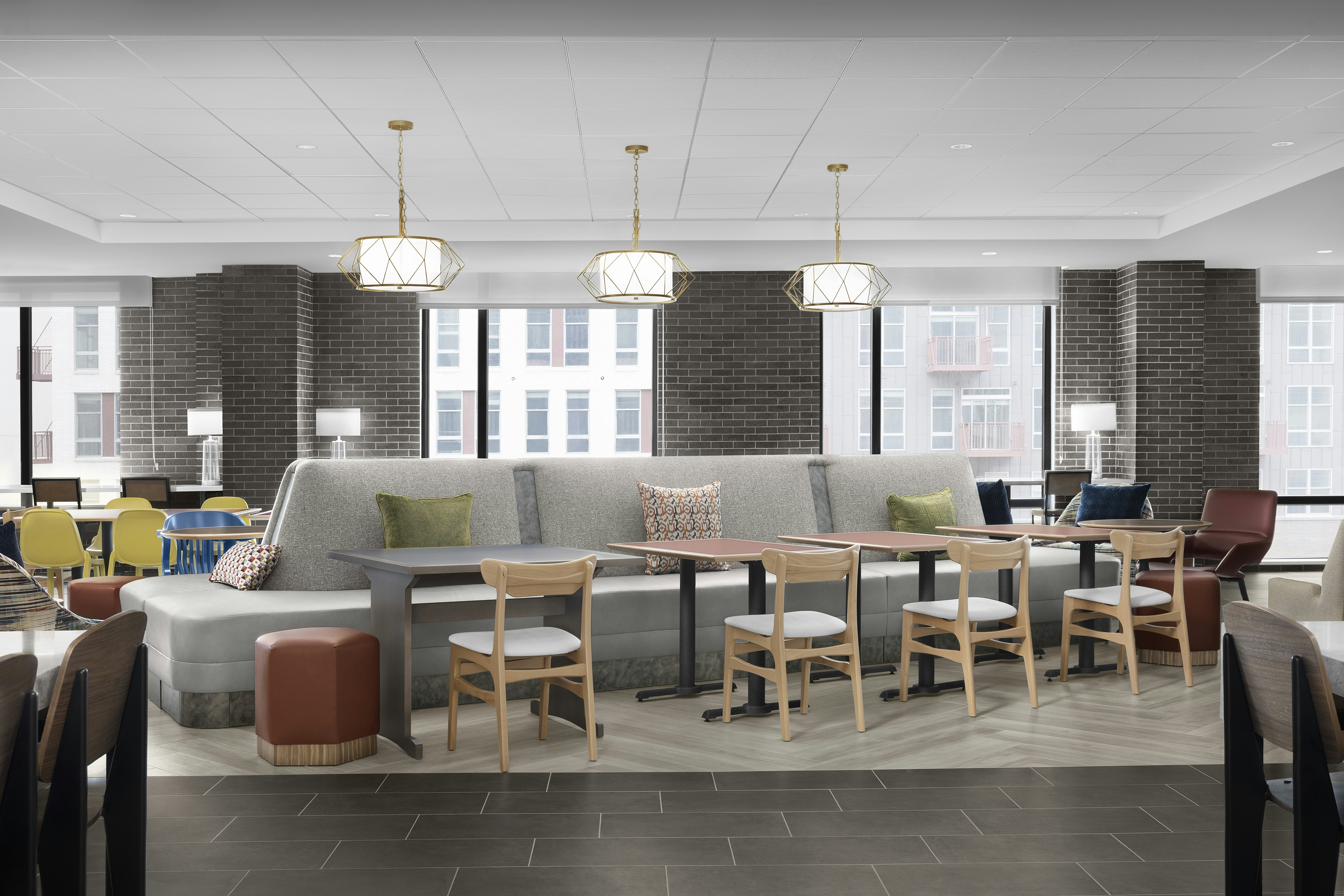 Home2 Suites by Hilton Falls Church 20/26