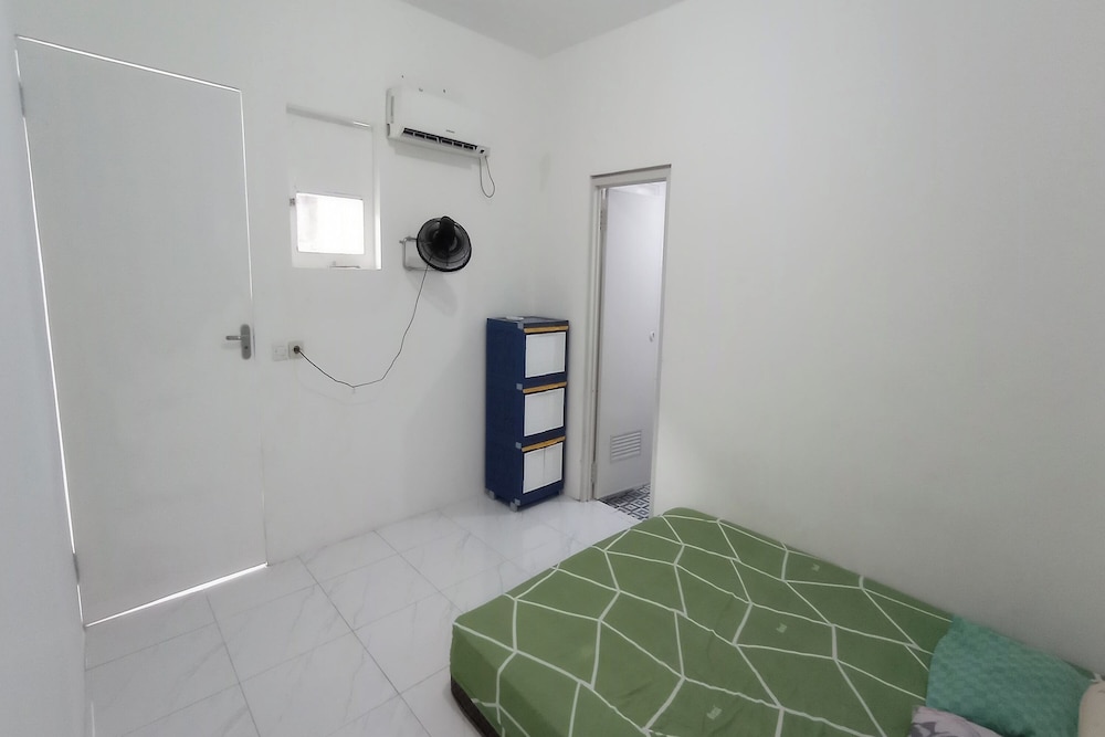 Kost 48 Surabaya 45/46