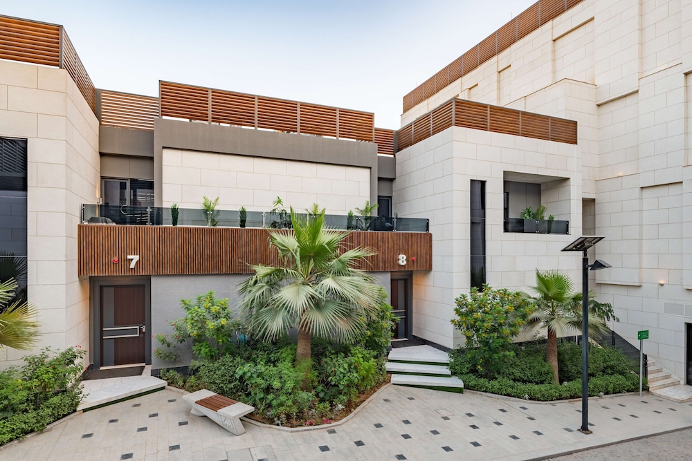 فندق راديسون بلو، الرياض قرطبة(Radisson Blu Hotel, Riyadh Qurtuba) 3/74