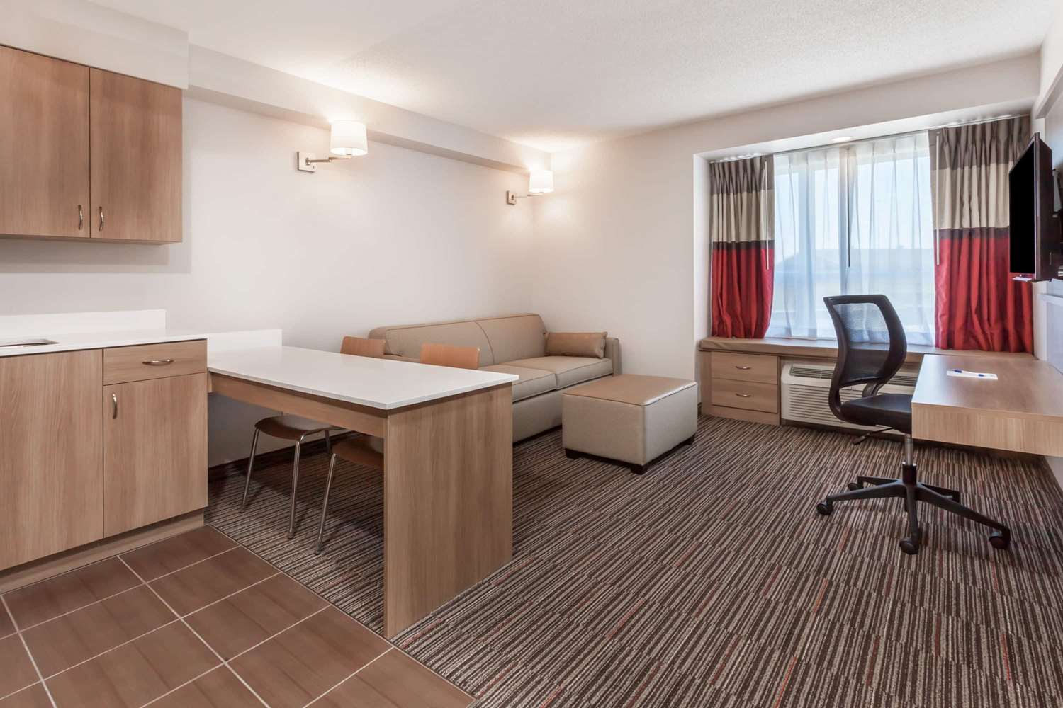 Microtel Casselman 25/39