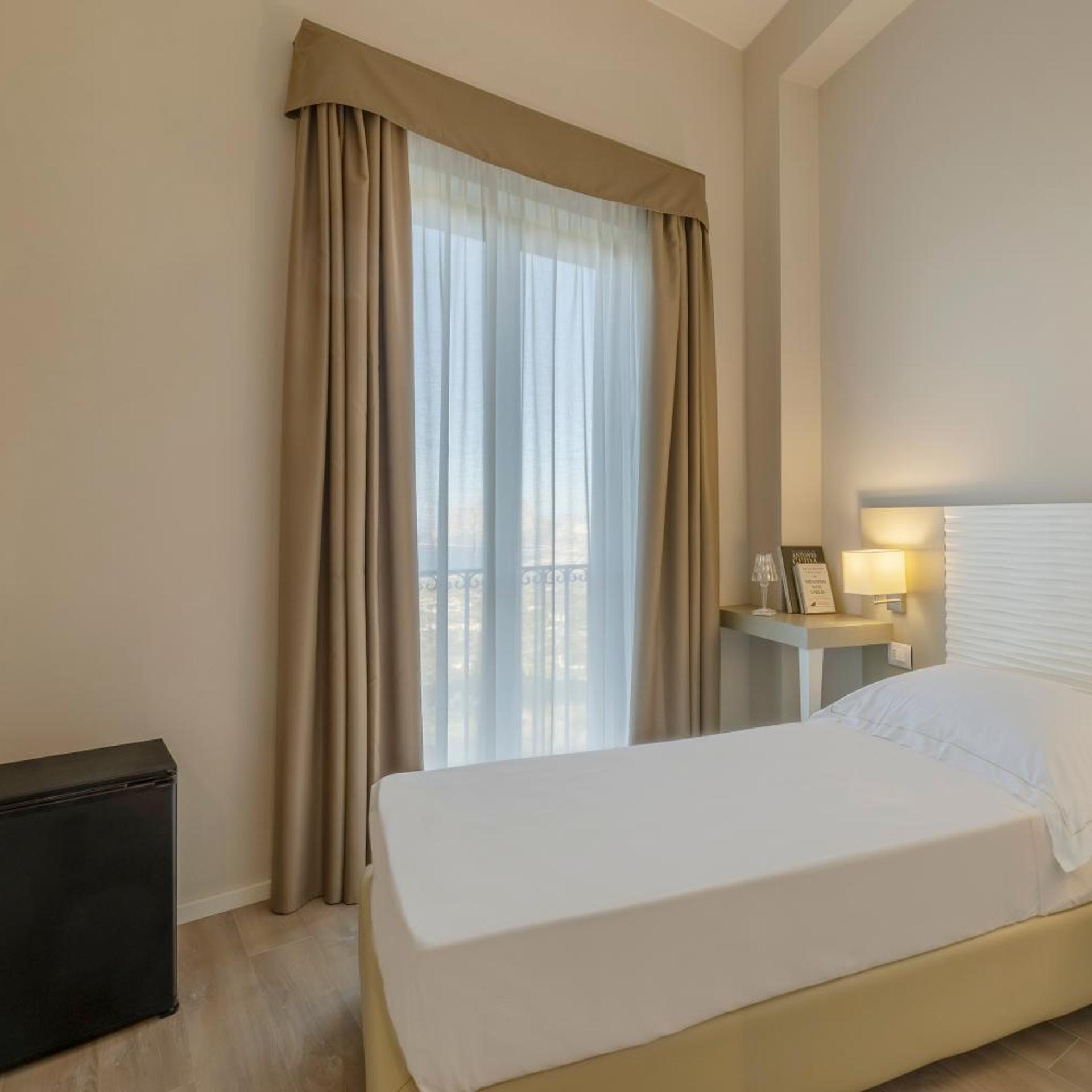 Room, Single, Sea View