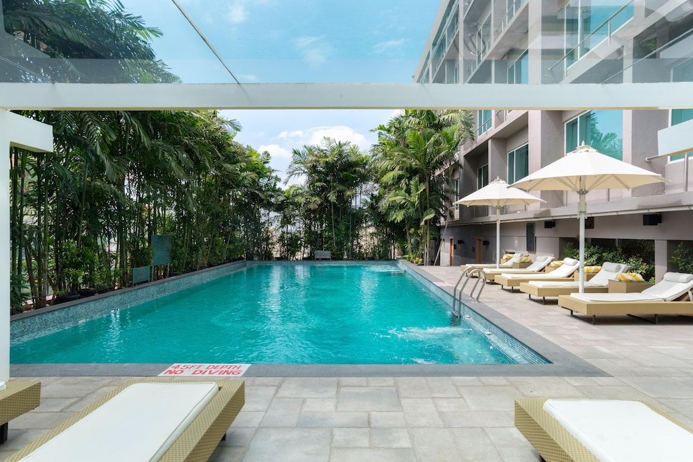 Radisson Blu Bengaluru Outer Ring Road (ex Park Plaza Bengaluru Hotel) 71/74