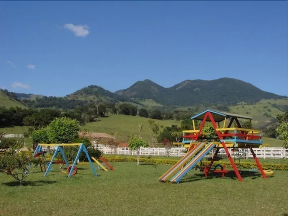 HOTEL FAZENDA VALE DA MANTIQUEIRA 38/72