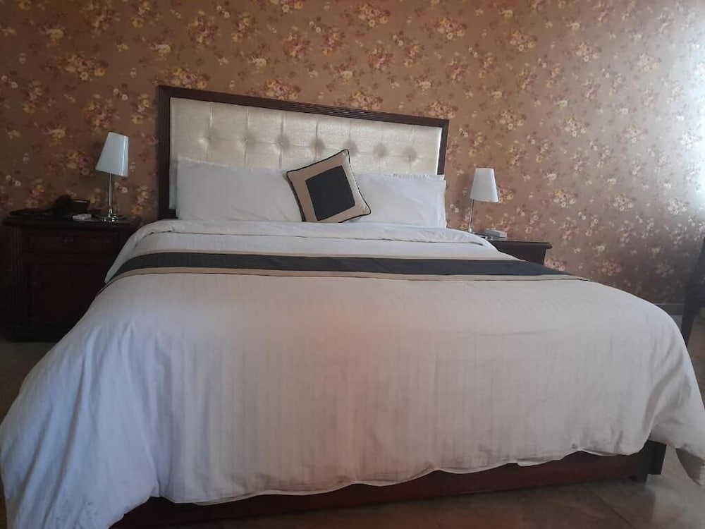 Shalimar Tower Hotel Lahore 31/50