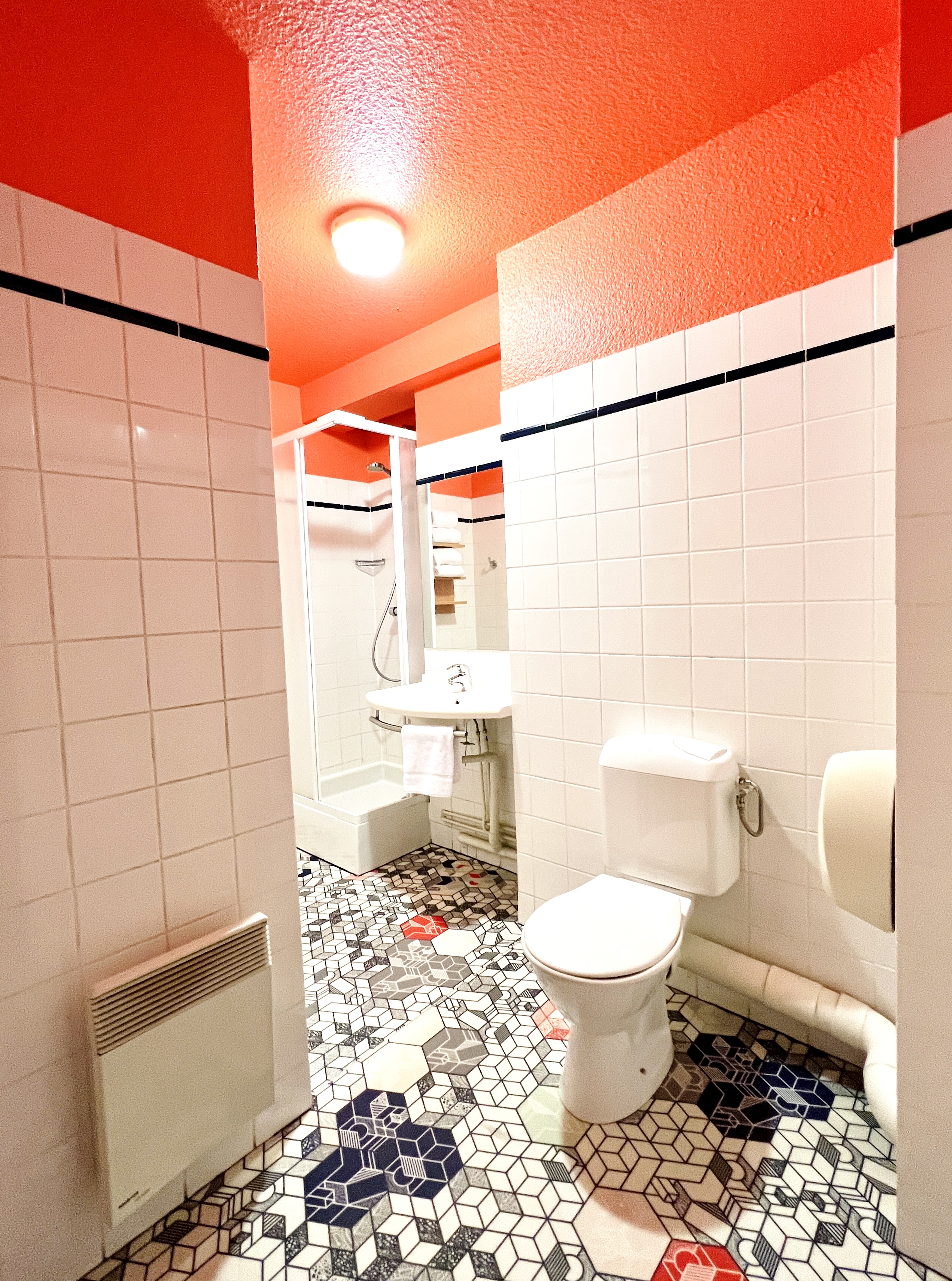 MIXED DORM, 4 PEOPLE, PRIVATE BATHROOM