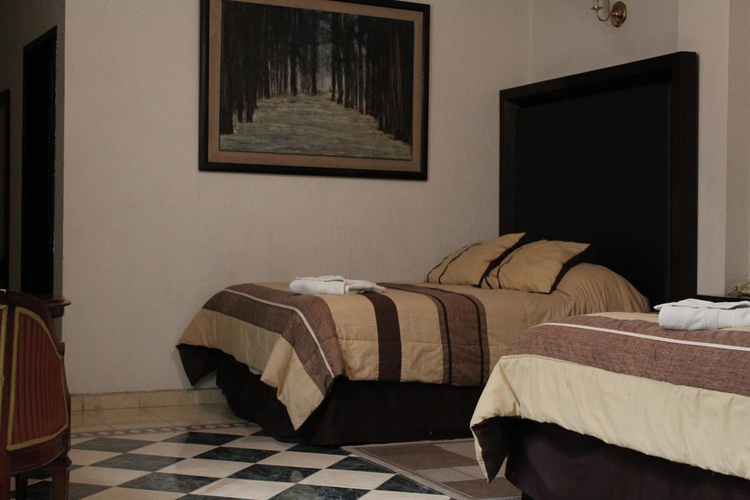 Hotel Feria Jalisciense 23/37