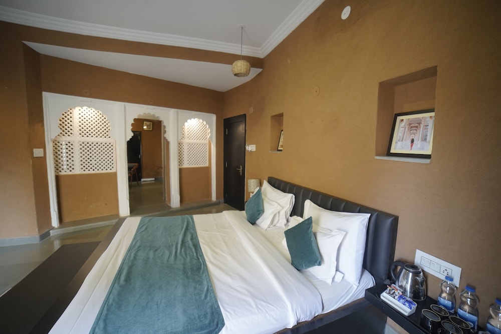 Banjara Hostels 15/50